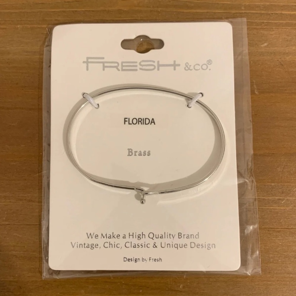 Fresh & Co. Brass Bangle Bracelet